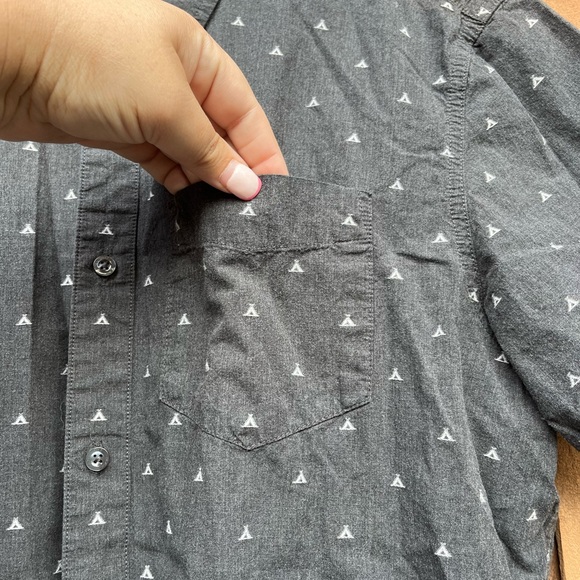 The North Face Men’s 100% Cotton Short Sleeve Button Down Shirt XL Camping Black - Picture 4 of 8